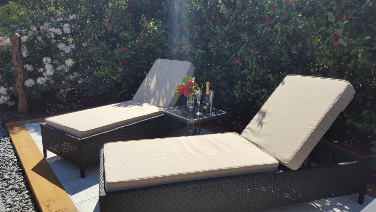 The Retreat Luxury Garden Villa Таупо Екстер'єр фото
